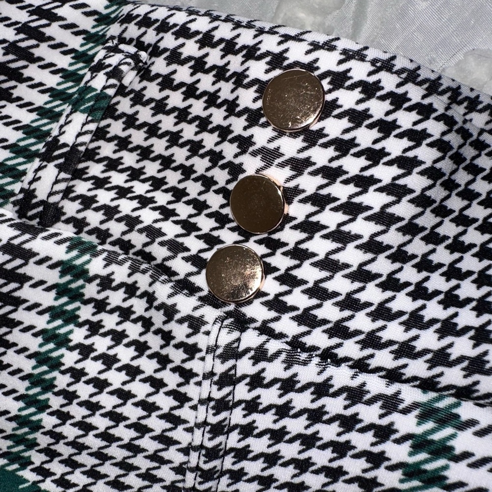 black,white,subtle green plaid accents, jegging pants back/ front pockets